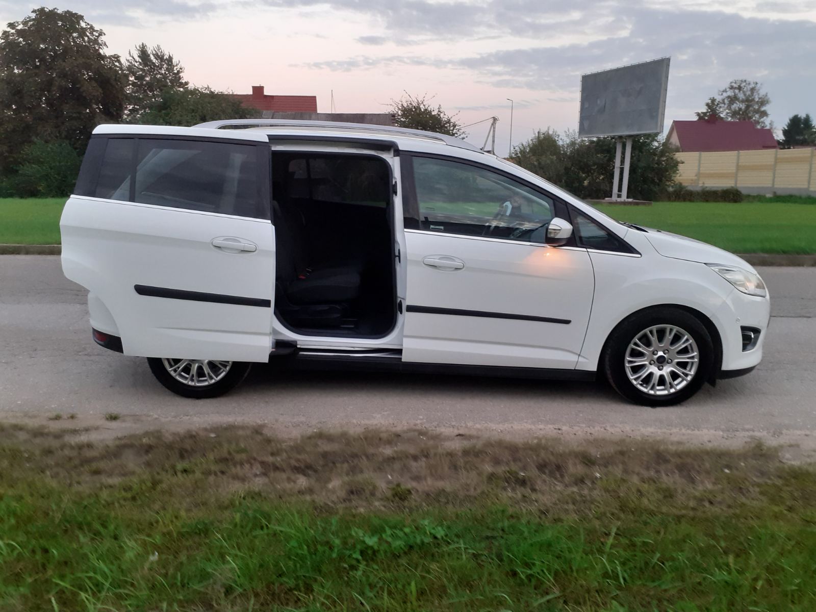 IMG-09109ded5d613e1d474ec3d9b09a8167-V