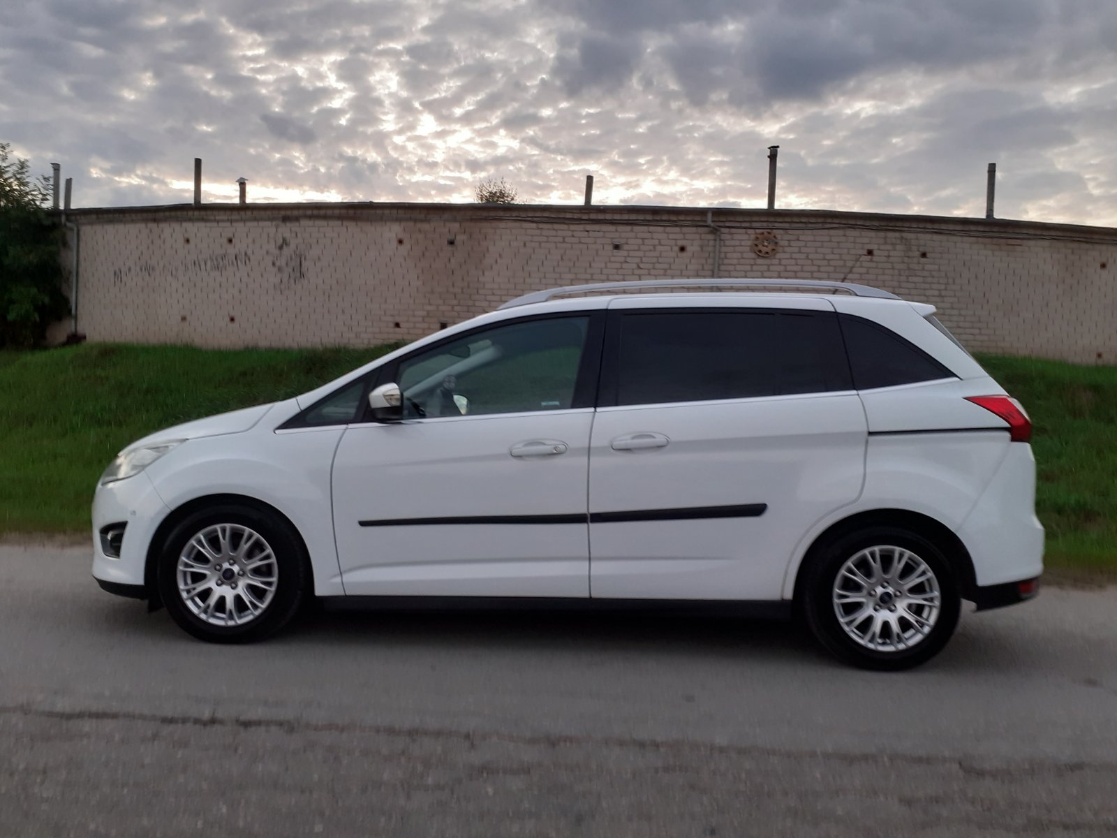 IMG-24232bbc861816b0884ebc147f87f01b-V