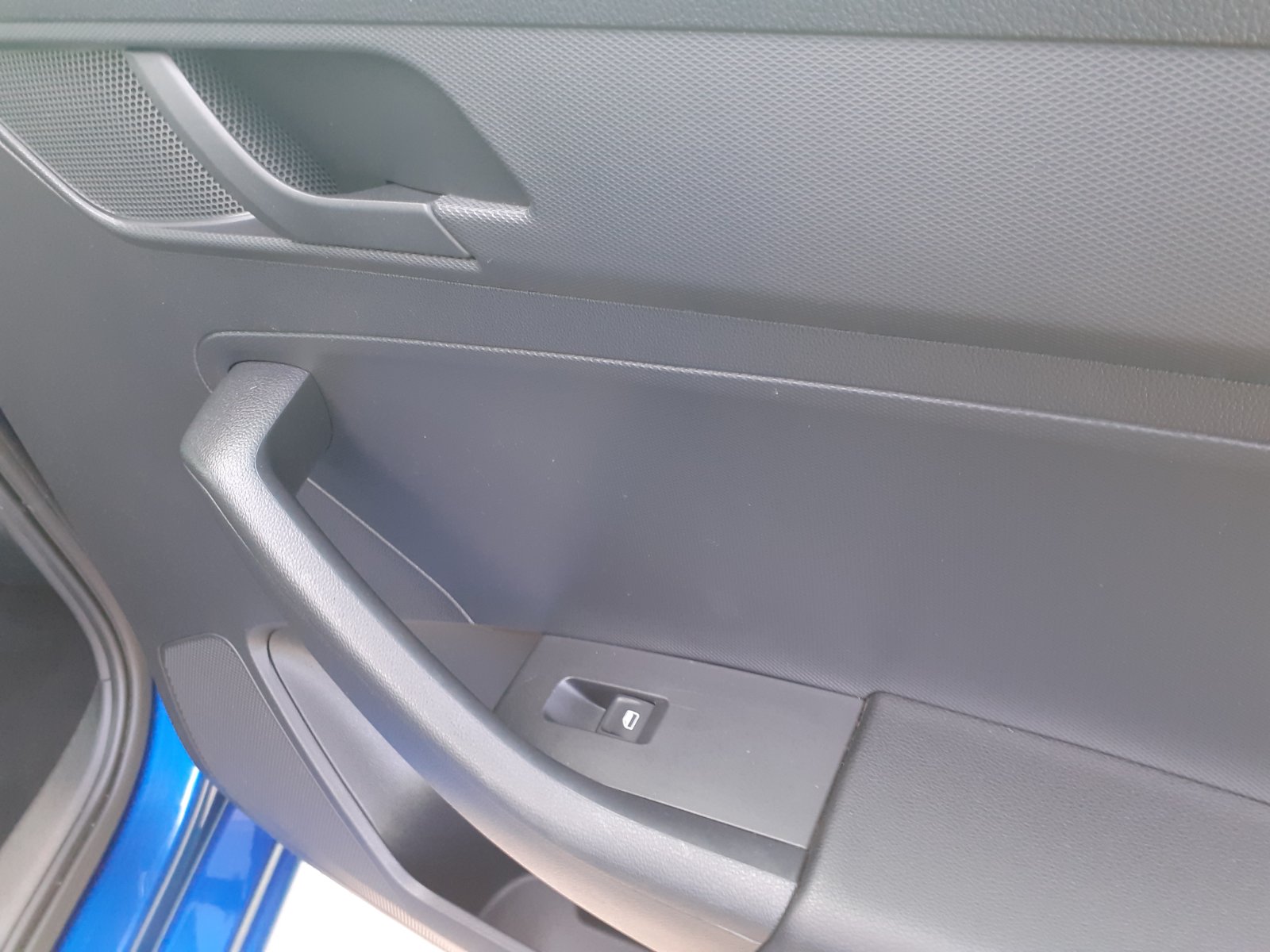 IMG-33213623baf01dab4c67f6ea068e2aa3-V