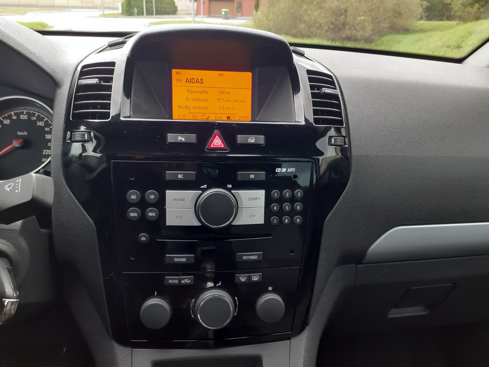 IMG-4199520f3a9e2df6f4797cb72c52bc01-V