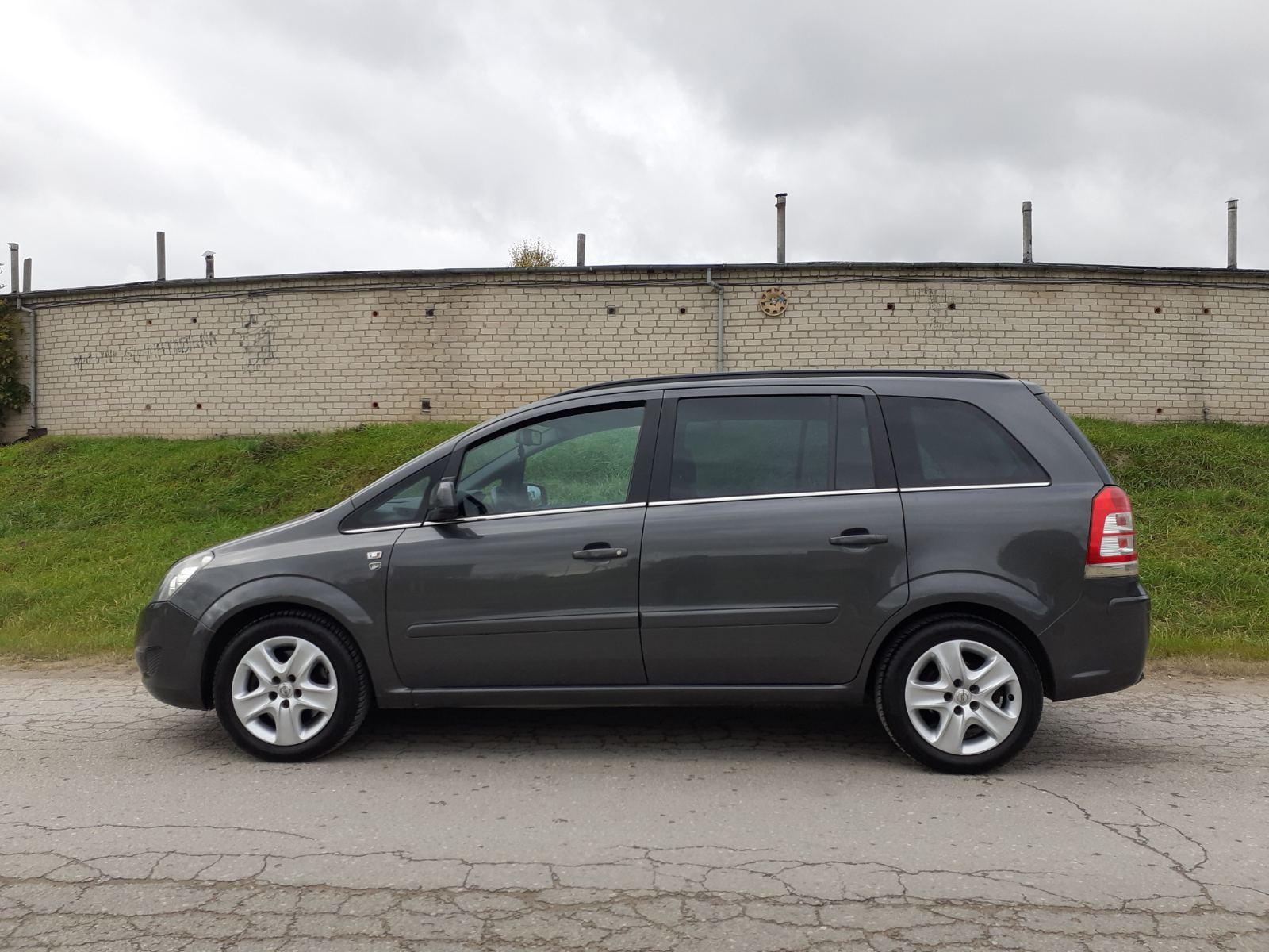 IMG-606a6c8ab157618ebc08be7fae347297-V