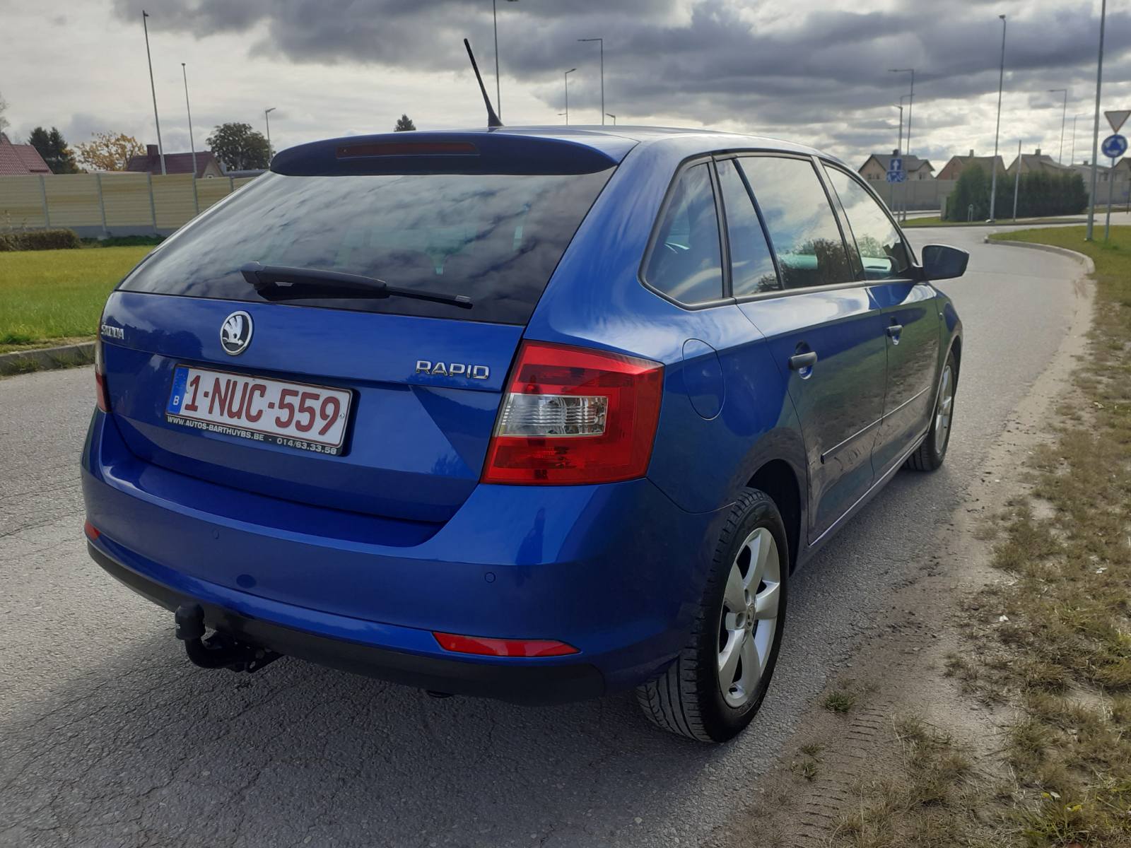 IMG-780a02393fa465d6e73a24a41d009a3d-V