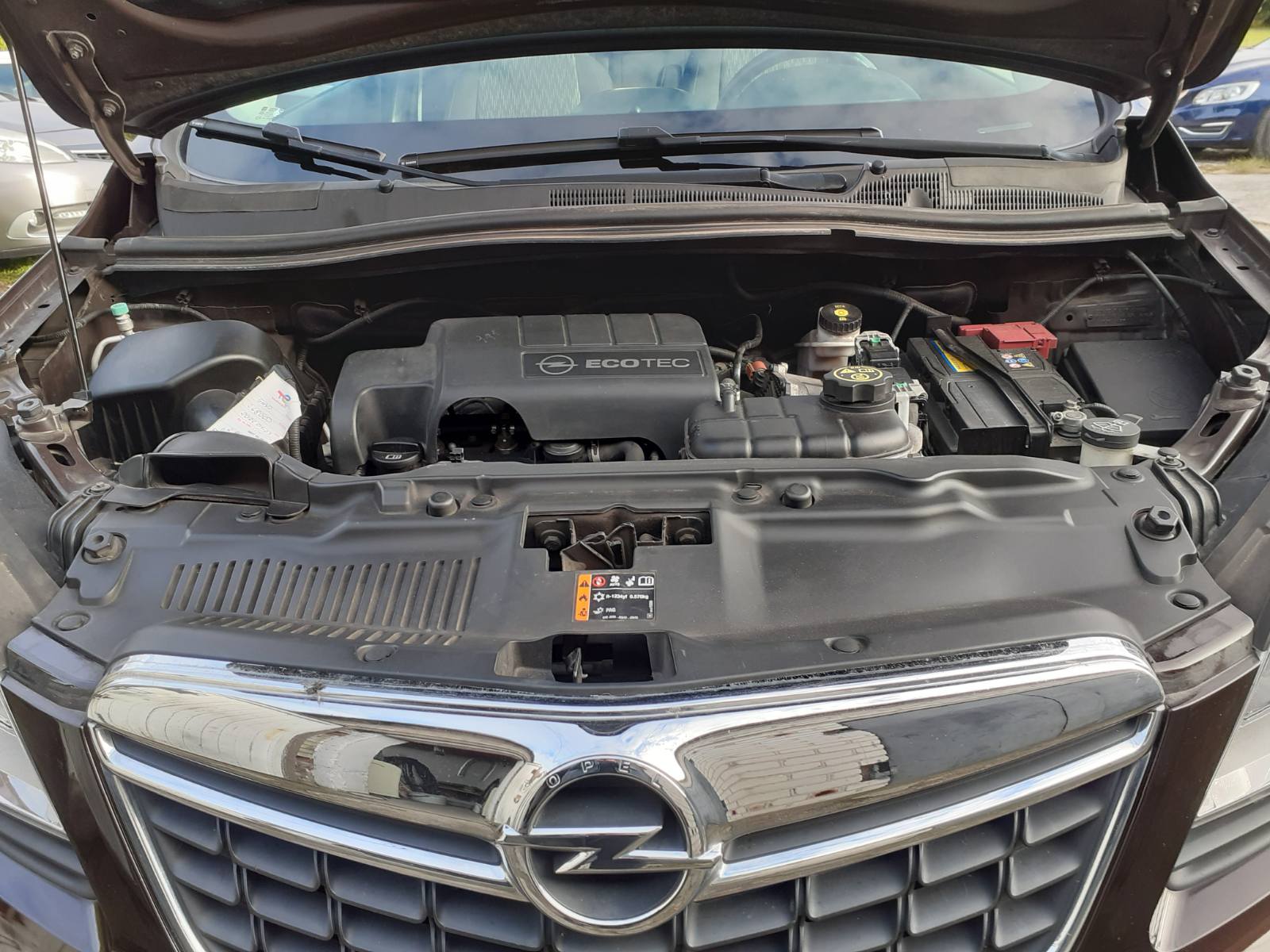 IMG-93de05efedd940e530998dee83524445-V