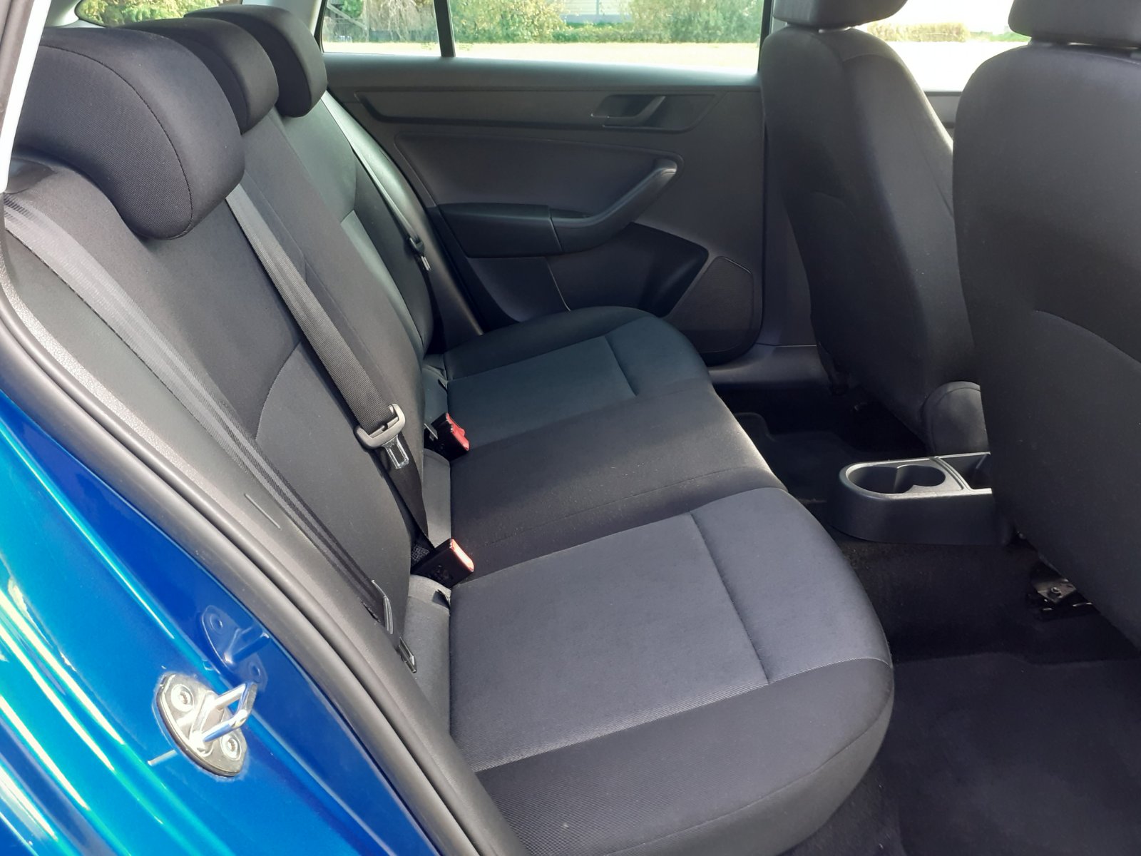 IMG-b15e064044f28c55e3d7544fe5446c8e-V