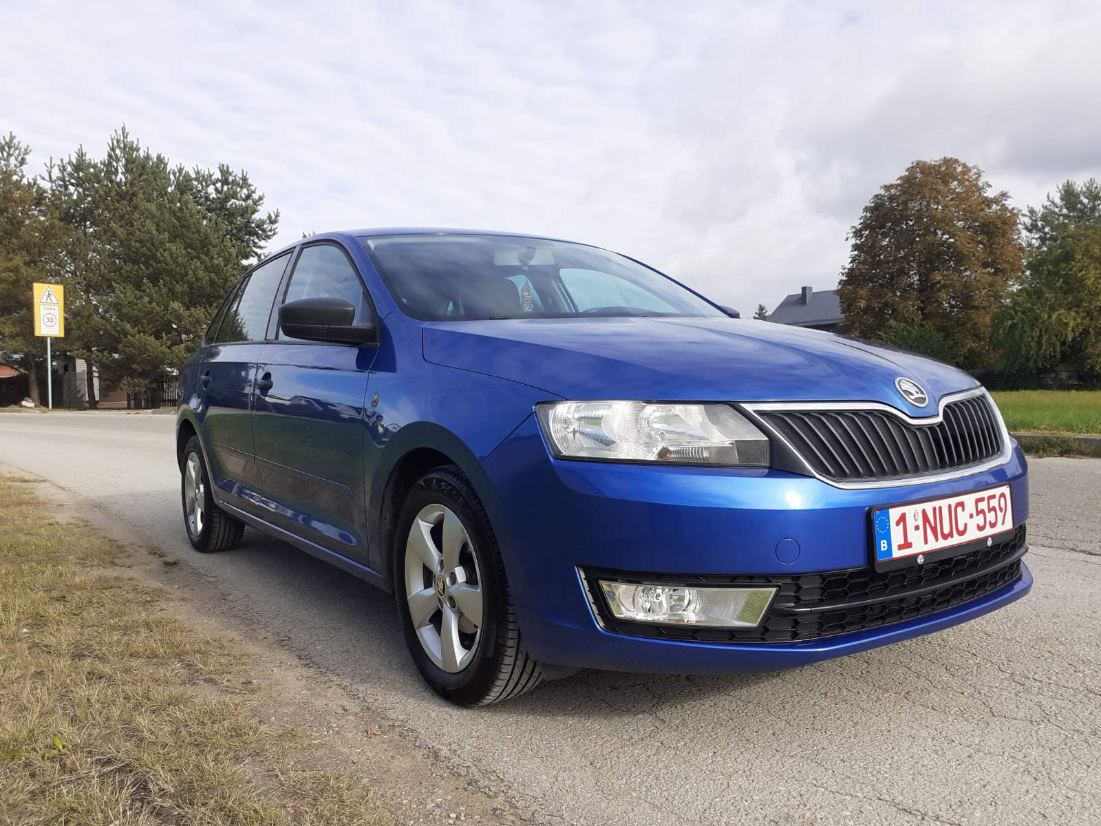 IMG-b9da87e598a6c6bb51719677bd0b5ce9-V