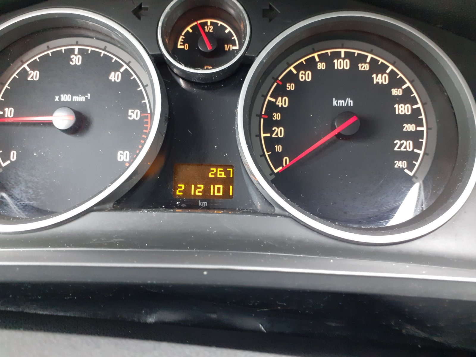 IMG-c4542733b4ce46218ae336f9918d7441-V