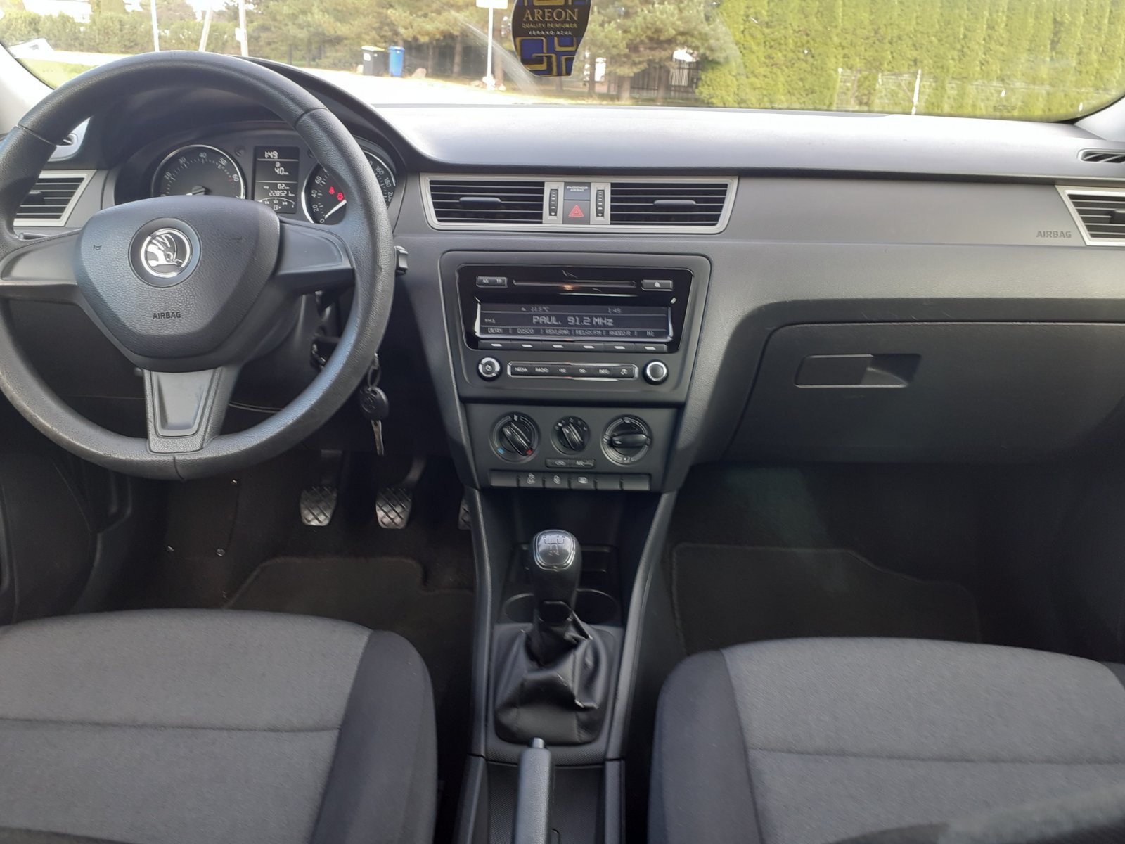 IMG-e010cf8a345f66b980d670502f7a184c-V