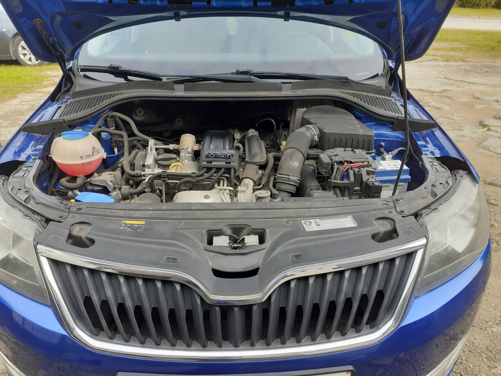 IMG-eb95ac489f3c7de97cec210587781ad7-V